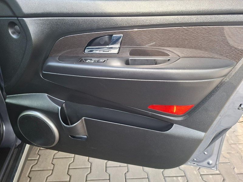 SsangYong Rexton (2015) RX200e-XDi 114kW 4WD 7.MÍST - fotka 26 z 45