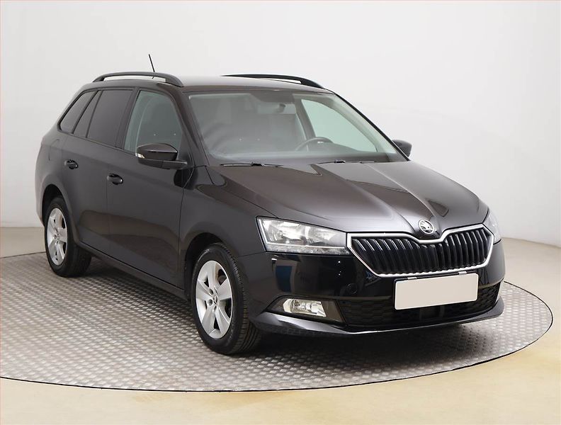 Škoda Fabia (2020) Ambition Plus 1.0 TSI - fotografie inzerátu