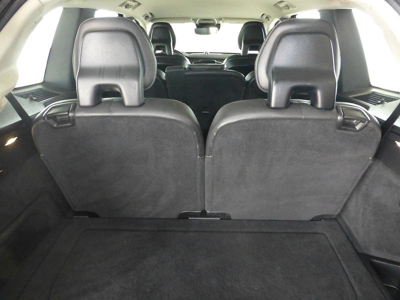 Volvo XC90 (2015) 5D-165KW*TAŽNÉ*KAMERA*7MÍST - fotka 32 z 38