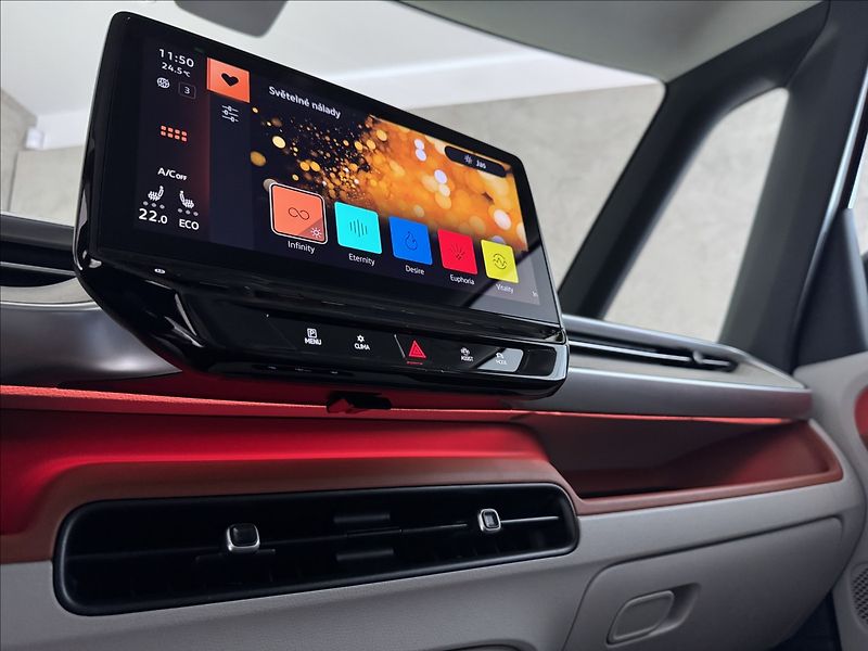 Volkswagen ID.Buzz Pro 150kW IQ Light Assist - fotka 46 z 50