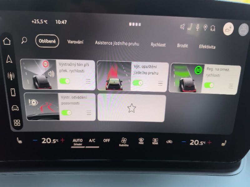 Audi Q3 1.5TFSi 110kW - fotka 16 z 24