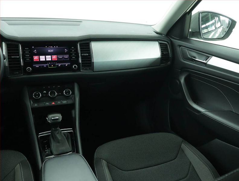 Škoda Kodiaq (2023) Ambition 2.0 TDI - fotka 8 z 17