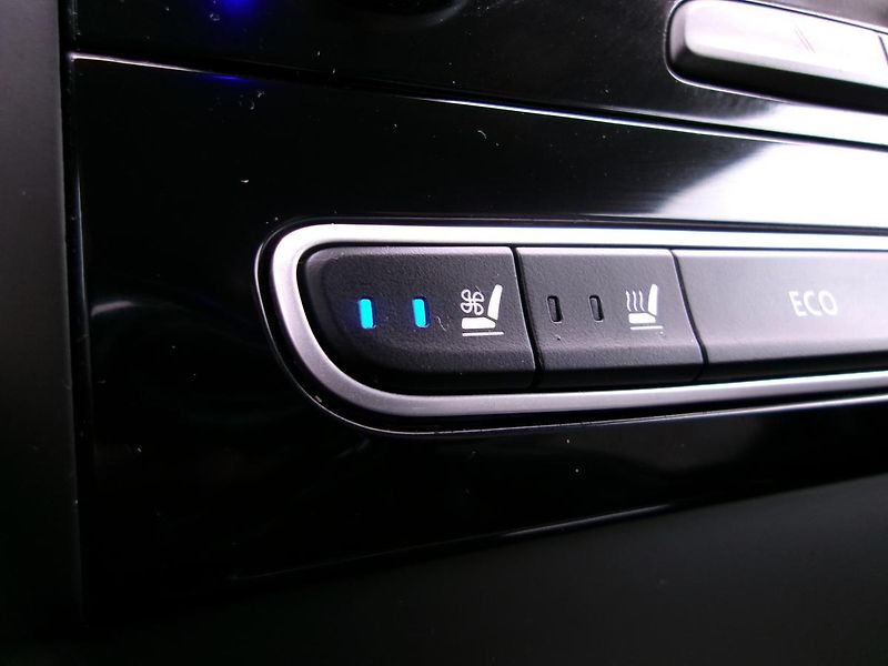 Renault Talisman Energy dCi 160k EDC 4CONTROL - fotka 17 z 47
