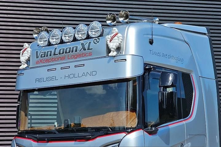 Scania (2023) S 590 V8 6x4 souprava 80t - fotka 6 z 30