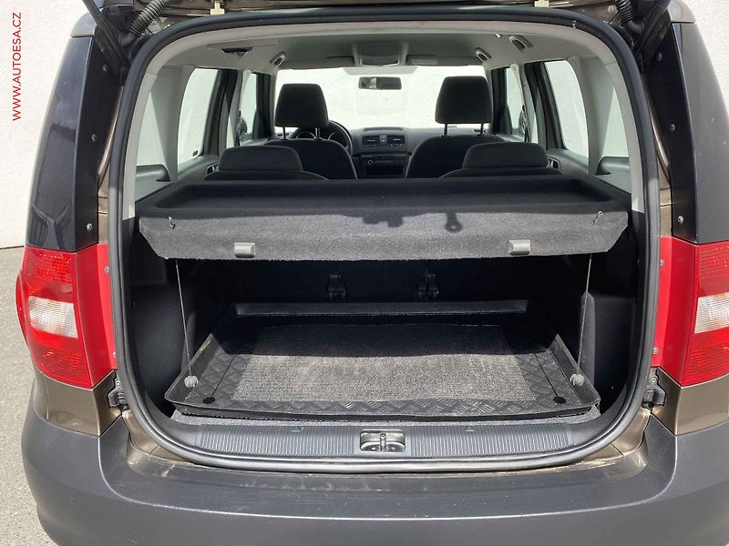 Škoda Yeti (2012) 1.2 TSi, ČR, Active - fotka 7 z 17