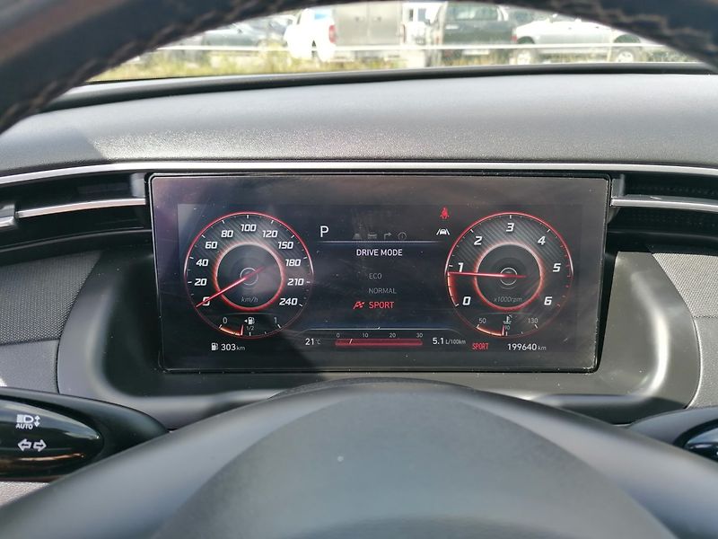 Hyundai Tucson (2021) 1.6 CRDi 100kW 48V Feel - fotka 24 z 41