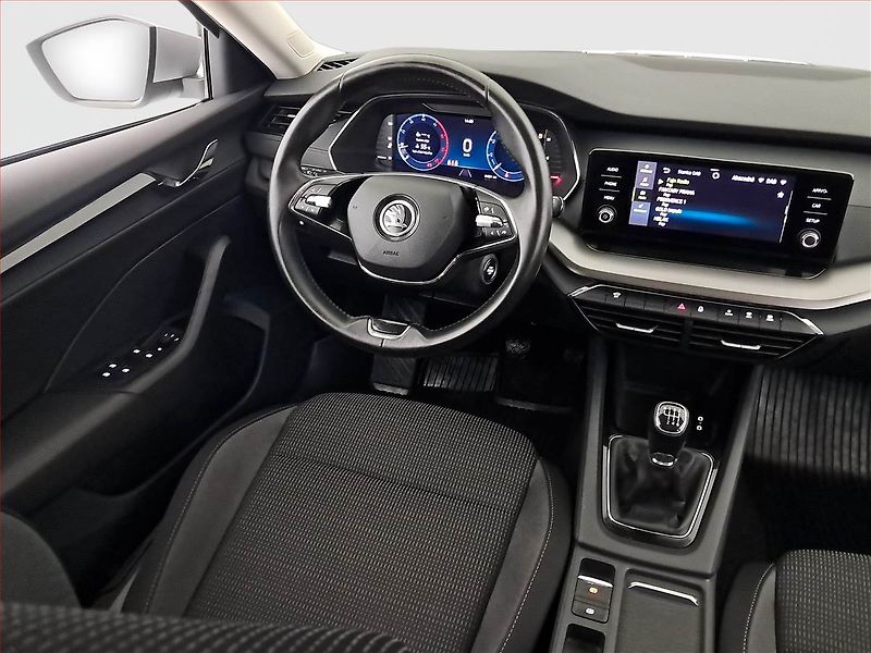 Škoda Octavia (2022) Ambition 2.0 TDI, ČR,1.maj - fotka 7 z 22