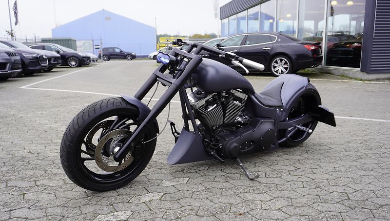 Harley-Davidson FXSTC 1340 Softail Custom - fotka 1 z 18