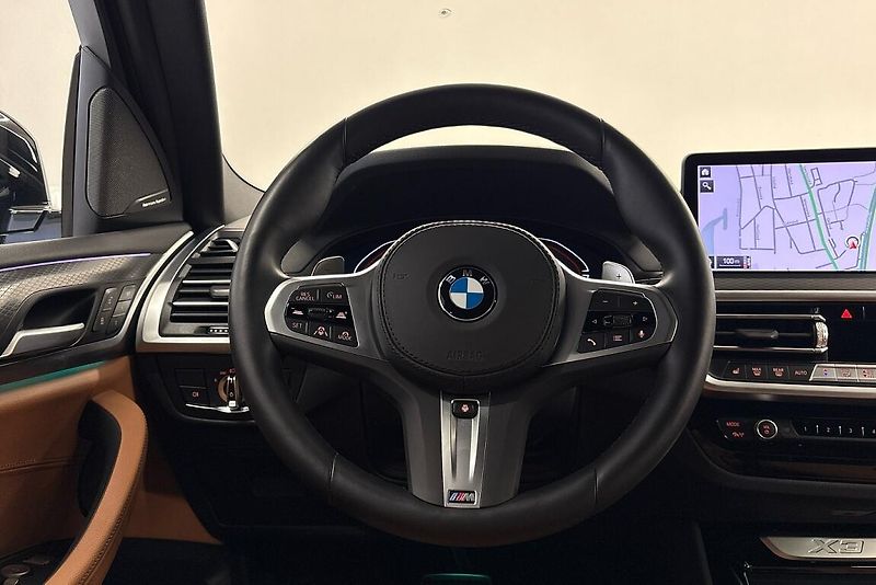 BMW X3 xDrive30d - fotka 9 z 13