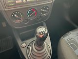 Ford Fiesta (2006) Trend 1.3 Duratec 44kW - náhled 16