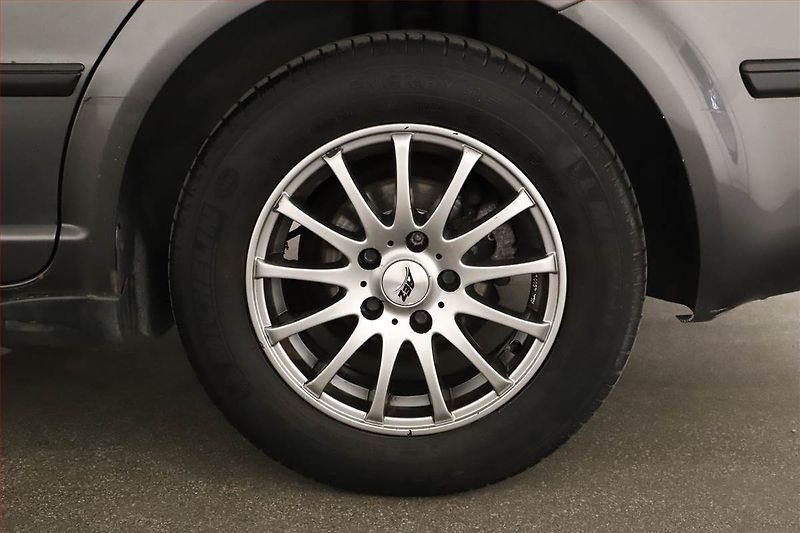 Škoda Superb (2003) 1.8T, nová STK, Klima - fotka 14 z 14