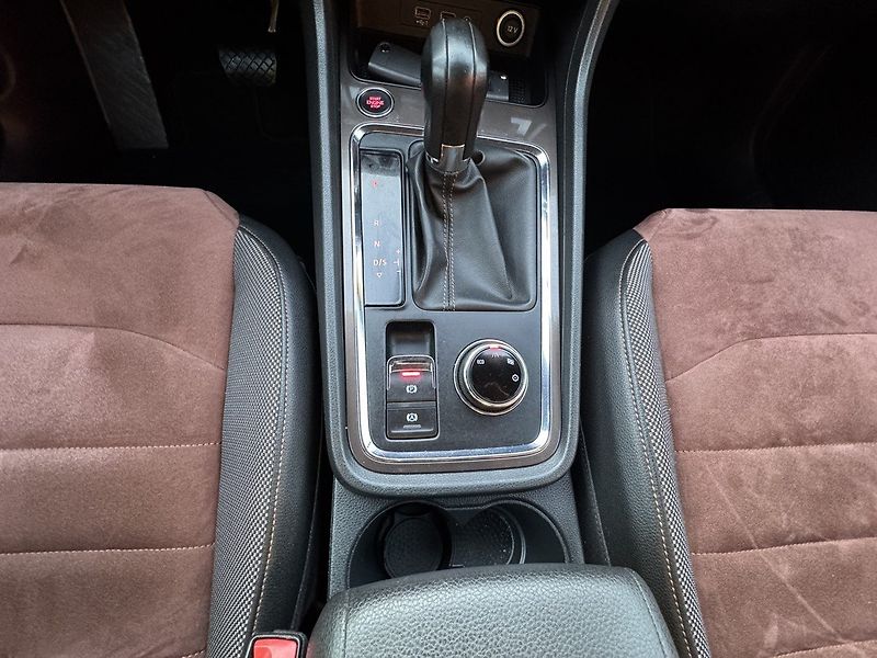 Seat Ateca (2016) 1.4TSi DSG LED Navi Kamera - fotka 8 z 48