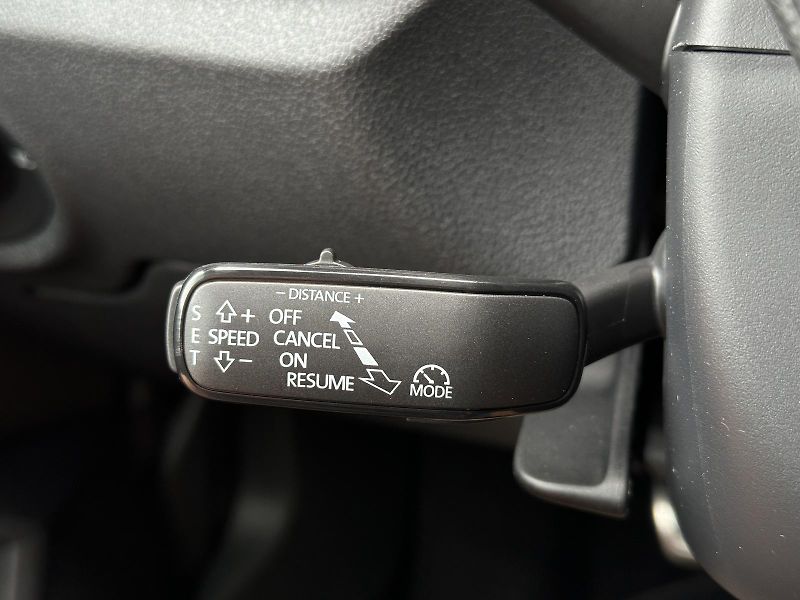 Škoda Fabia 1.0TSi 116PS Monte Carlo Bi-LE - fotka 16 z 37