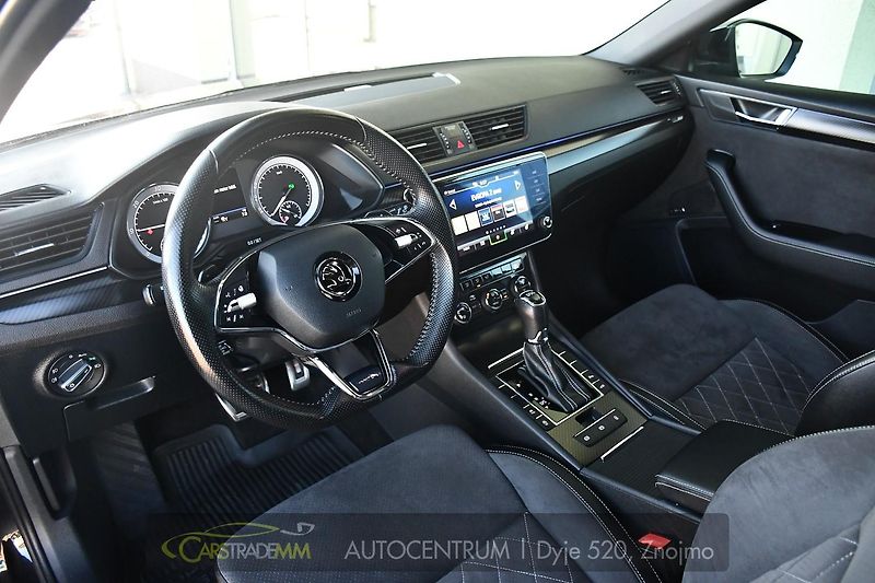 Škoda Superb 2,0TDI SPORTLINE DSG ČR 1.MAJ  - fotka 9 z 56