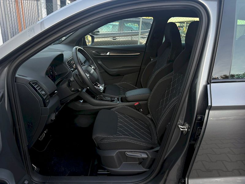 Škoda Karoq (2025) 1.5 TSI 110 kW DSG SportLine - fotka 9 z 27