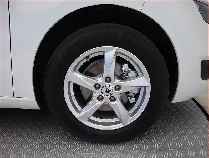 Citroën C4 Picasso (2016) PureTech 130, Serv.kniha, Navi - fotka 15 z 21