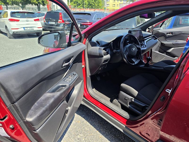 Toyota C-HR 1.2 T Navigace Park Senzor  - fotka 8 z 26
