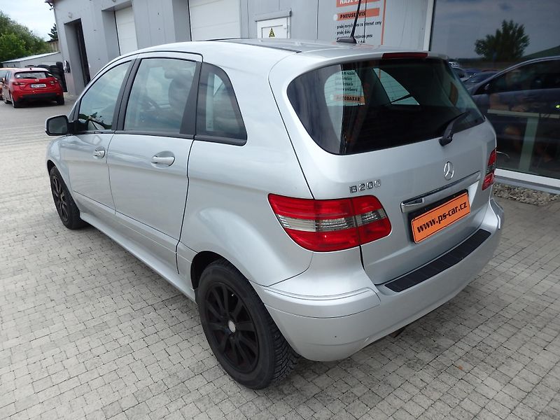 Mercedes-Benz Třídy B B 200 100 kW 6x AIRBAG - fotka 5 z 14