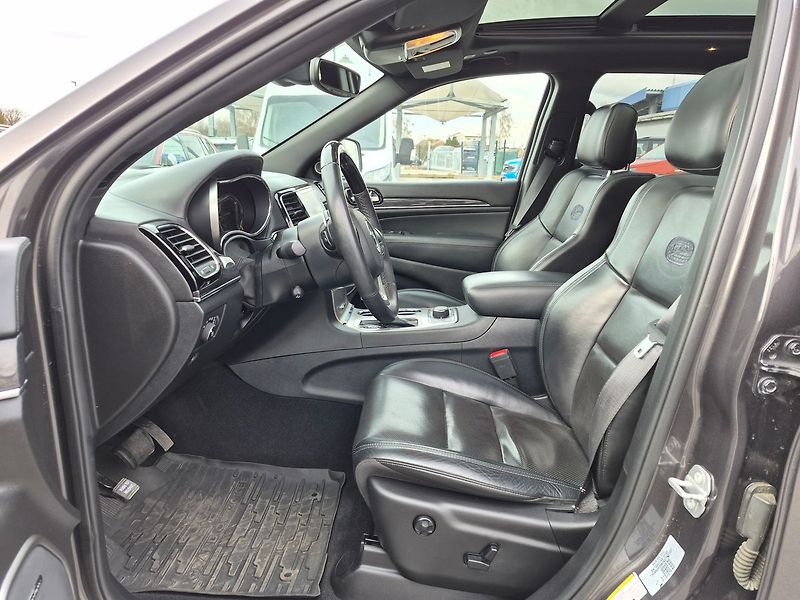 Jeep Grand Cherokee 3.0 CRD 4WD Overland - fotka 5 z 25