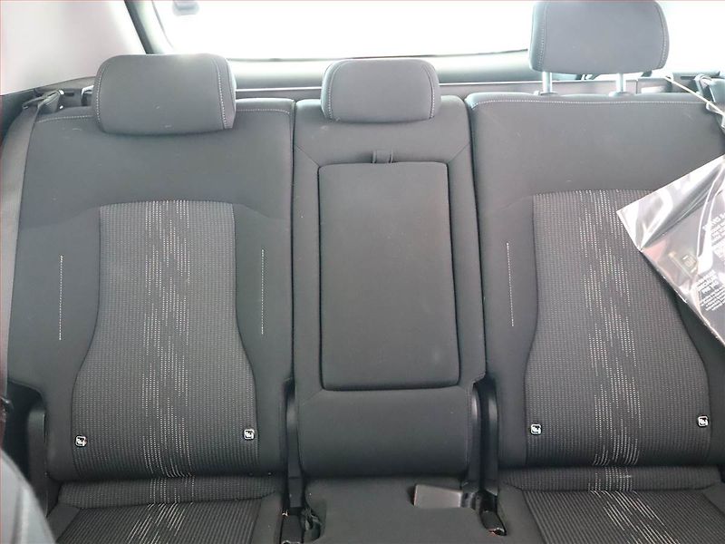 Kia Sportage (2022) 1.6 T-GDI - fotka 10 z 24