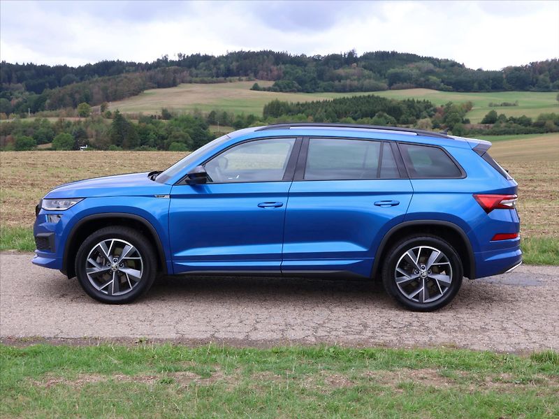Škoda Kodiaq 2,0 TDI DSG 4x4 Sportline DPH - fotka 4 z 40