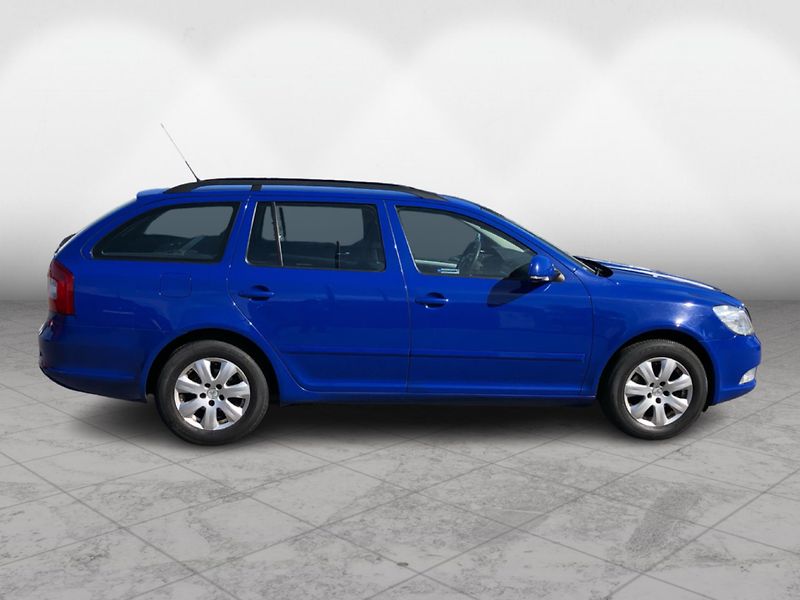Škoda Octavia Combi Ambition 1.9 TDi - fotka 8 z 29