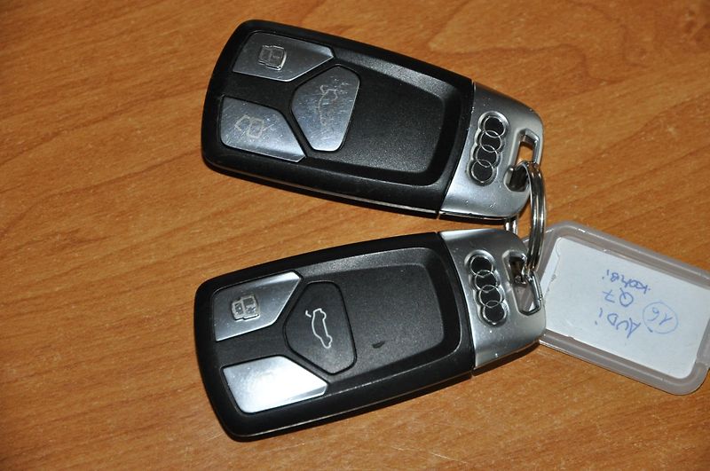 Audi Q7 3.0TFSi 245kW 4x4 S-line 7.mís - fotka 27 z 28