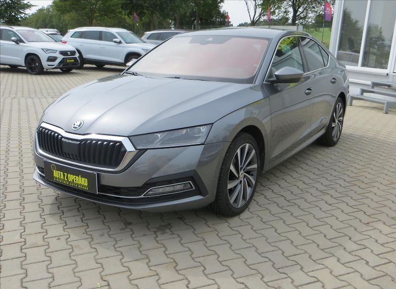 Škoda Octavia 2,0 TDI DSG Style 110kW Tažné - fotka 3 z 31