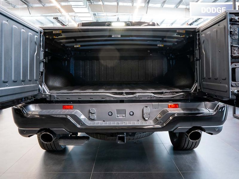 Dodge RAM (2026) 5.7 HEMI V8 Limited 2026 - fotka 7 z 47