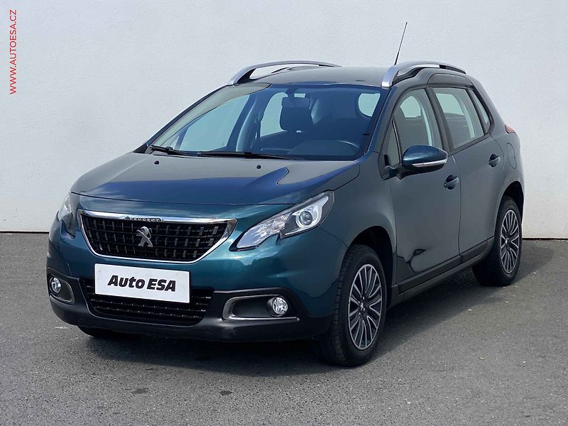 Peugeot 2008 (2018) 1.2 PT, 1.maj,ČR, Active - fotka 3 z 16