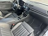 Škoda Superb (2023) Combi 2.0 TSI DSG L&K - náhled 8