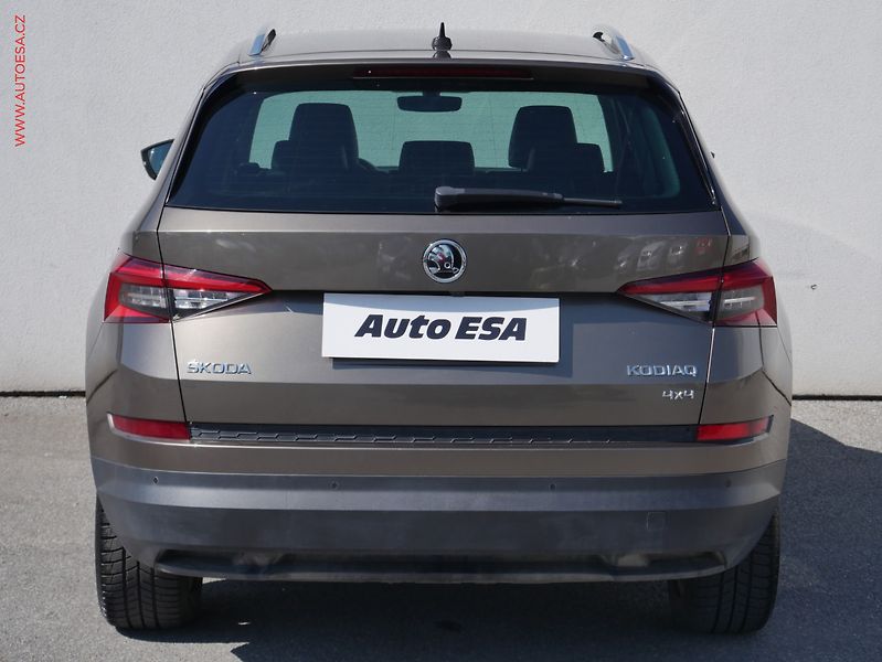 Škoda Kodiaq (2017) 2.0 TSi 4x4, 7míst, ČR - fotka 5 z 27