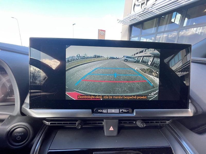 Toyota C-HR 2.0 Plug-In Hybrid Style - fotka 23 z 28