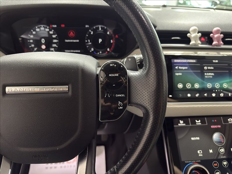 Land Rover Range Rover Velar 2,0   D180 AWD DYNAMIC HSE - fotka 12 z 34