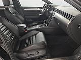 Volkswagen Passat (2016) R-Line 2.0 BiTDI, 4X4 - náhled 9