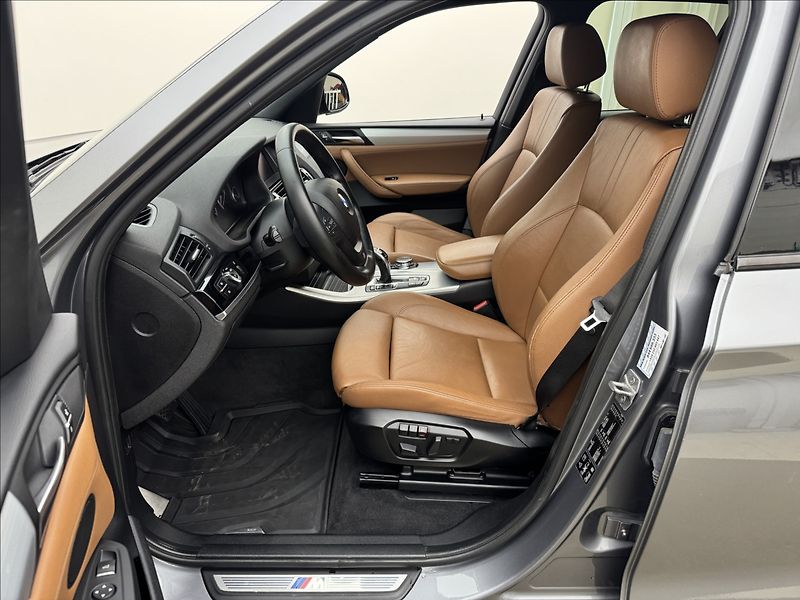 BMW X3 3,0 35d 4X4 M DPH KŮŽE LED ČR - fotka 39 z 49