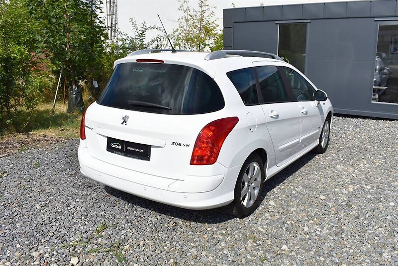 Peugeot 308 2,0 HDI STYLE,1.M,PANO,PĚKNÁ - fotka 4 z 16