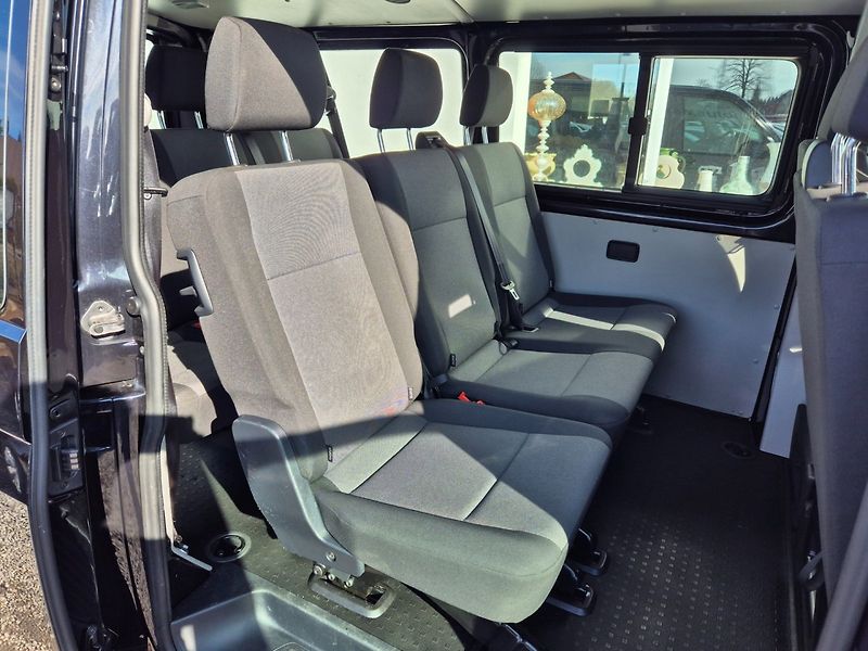 Volkswagen Transporter (2016) 2.0TDI Long,9míst, Závěs - fotka 14 z 36