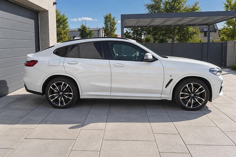 BMW X4 (2021) M40D HUD+LED+PANO+NAV+ Xdrive - fotka 4 z 15