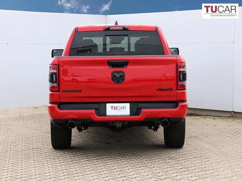 RAM 1500 (2024) Laramie G/T 5.7 HEMI E-Torque  - fotka 7 z 46