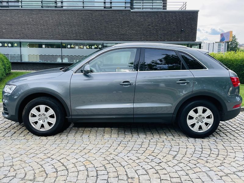 Audi Q3 1.4TFSI MAN SERVISKA TAŽNÉ - fotka 18 z 41