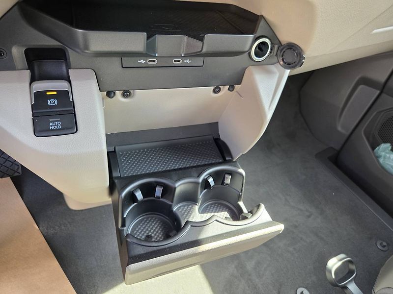 Volkswagen Ostatní (2026) Multivan Long 2,0 TDI 8míst - fotka 39 z 52