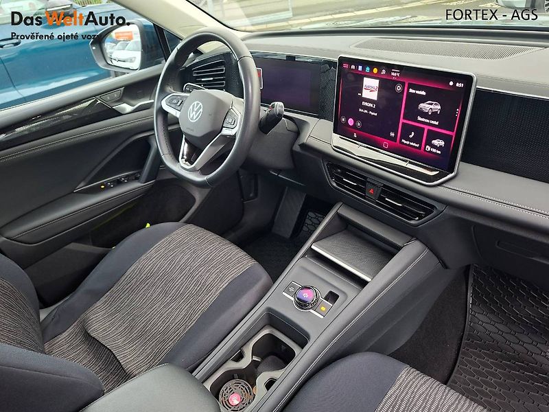 Volkswagen Tiguan (2024) 2.0 TDI,110kW,DSG,Webasto,Tažn - fotka 16 z 30