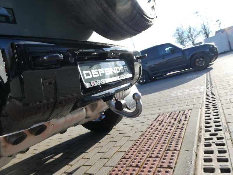 Land Rover Defender (2026) 110 3,0 TROPHY EDITION D350 - fotka 40 z 47