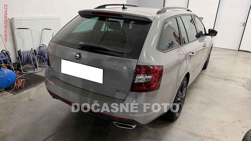 Škoda Octavia (2017) 2.0 TDi, DSG, navi, LED - fotka 2 z 3