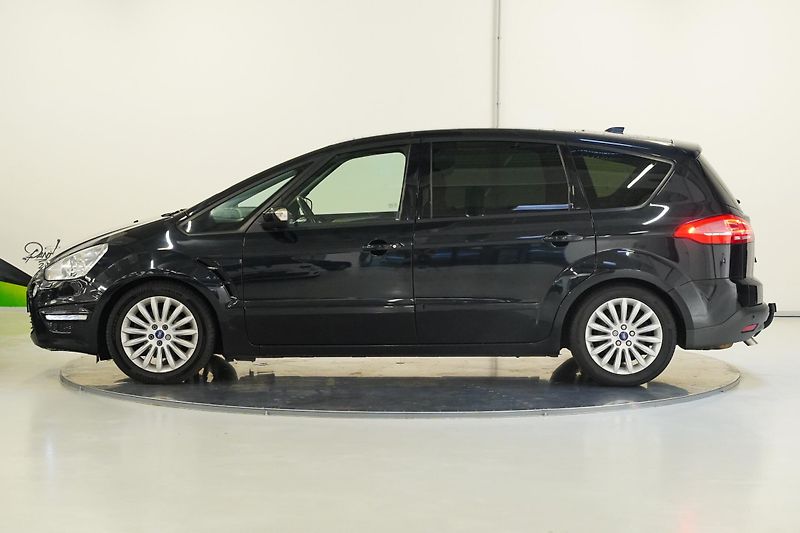 Ford S-MAX - fotka 3 z 28