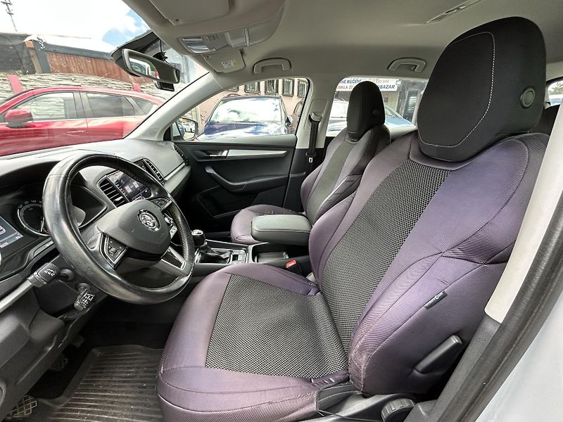 Škoda Karoq (2019) 2.0 TDi 110 KW naj.93 tis km - fotka 13 z 29