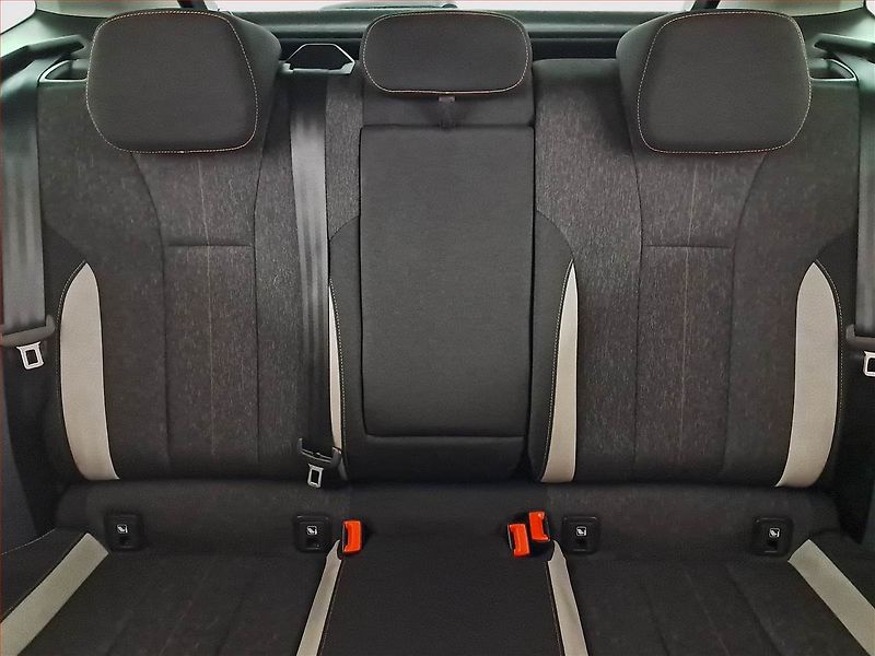 Škoda Scala (2019) Style Plus 1.6 TDI, Tempomat - fotka 10 z 18