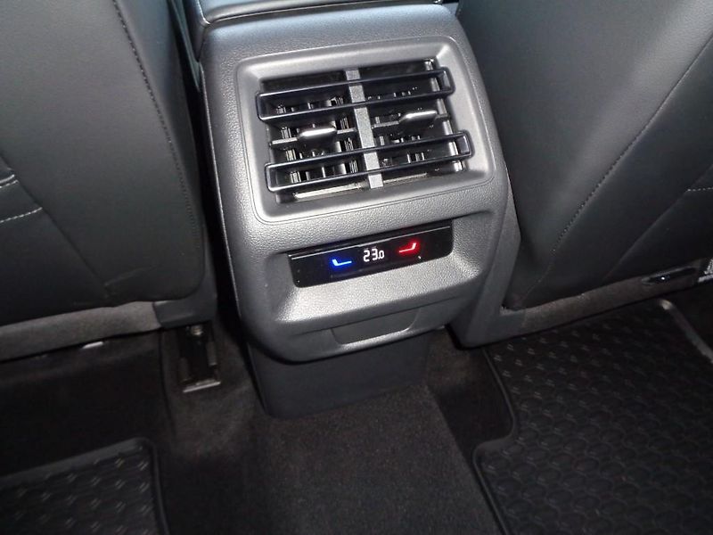 Volkswagen Tayron 2,0 TDI 7DSG PEOPLE  110 kW - fotka 23 z 30