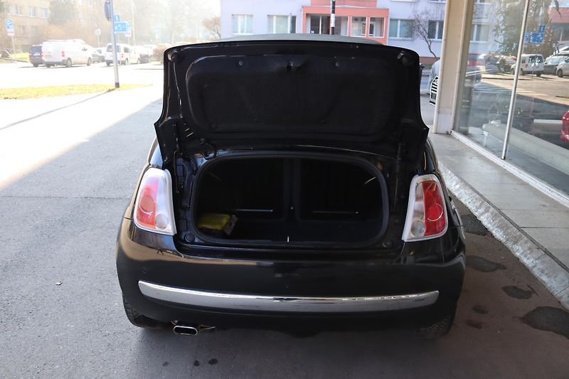 Fiat 500C CABRIO KRÁSNÉ SVEZENÍ - fotka 37 z 48